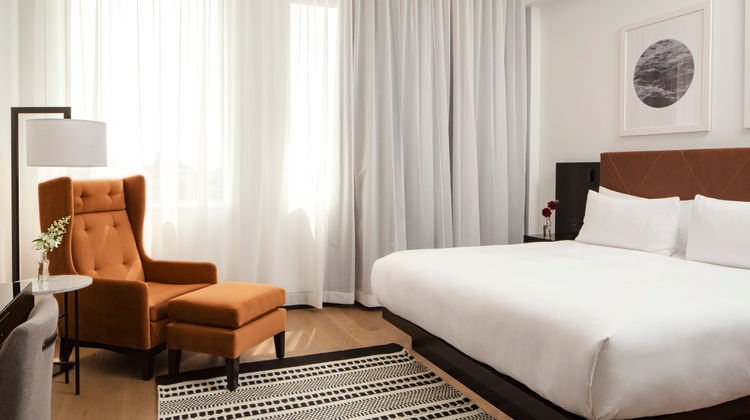 Le Place d'Armes Hotel & Suites Room