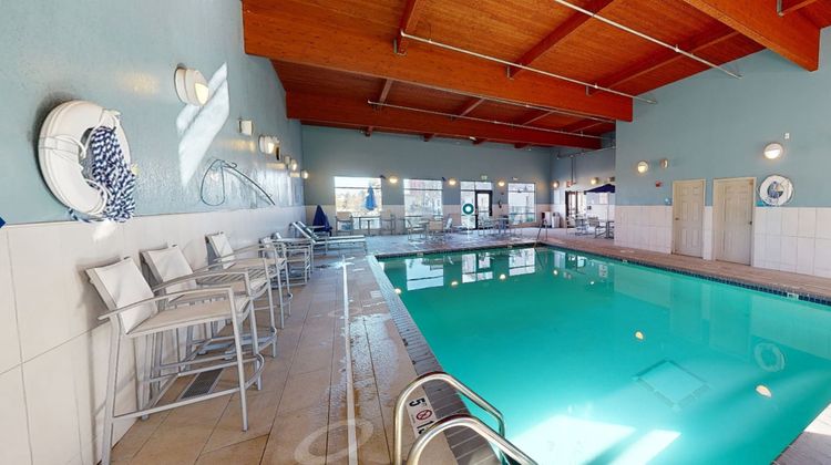 Holiday Inn Express Minneapolis Pool