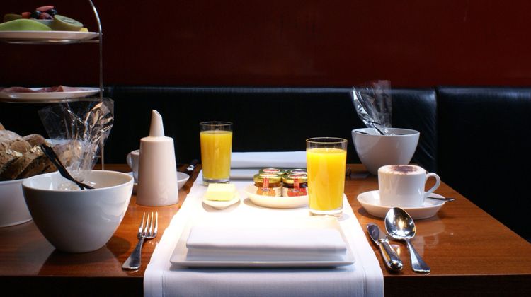 The Hotel Lucerne, Autograph Collection Restaurant