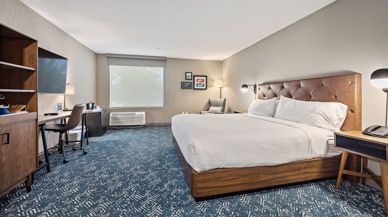 <b>Four Points Jacksonville Baymeadows Room</b>. Images powered by <a href="https://www.leonardoworldwide.com/" title="Leonardo Worldwide" target="_blank">Leonardo</a>.