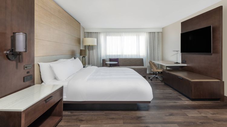 Madison Marriott West Room