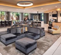 Delta Hotels Minneapolis Northeast Lobby