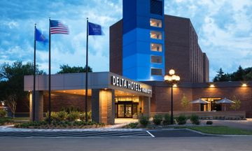 Delta Hotels Minneapolis Northeast