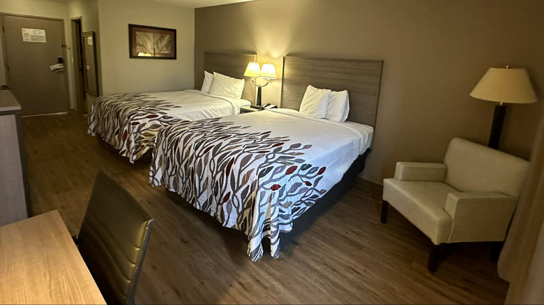 <b>Red Roof Inn Gurnee - Waukegan Room</b>. Images powered by <a href="https://www.leonardoworldwide.com/" title="Leonardo Worldwide" target="_blank">Leonardo</a>.