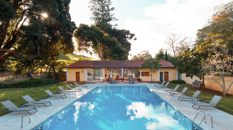 <b>Casa Velha do Palheiro Pool</b>. Images powered by <a href="https://www.leonardoworldwide.com/" title="Leonardo Worldwide" target="_blank">Leonardo</a>.