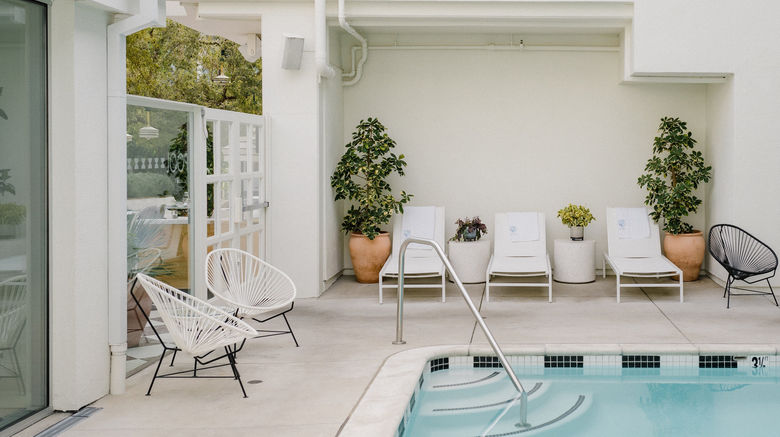 <b>Short Stories Hotel Pool</b>. Images powered by <a href="https://www.leonardoworldwide.com/" title="Leonardo Worldwide" target="_blank">Leonardo</a>.