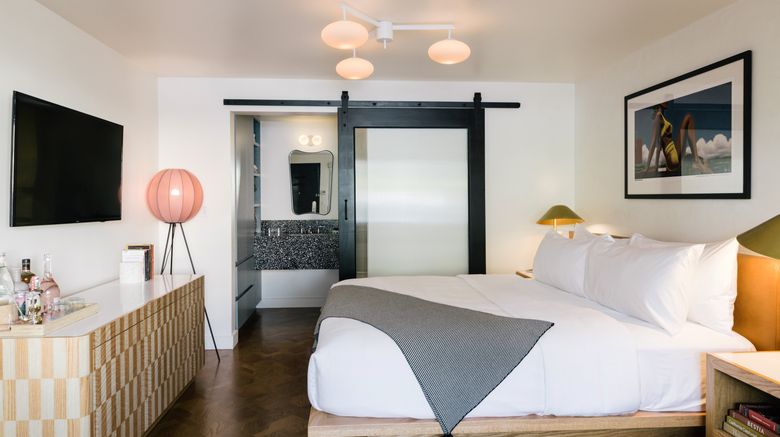 <b>Short Stories Hotel Room</b>. Images powered by <a href="https://www.leonardoworldwide.com/" title="Leonardo Worldwide" target="_blank">Leonardo</a>.