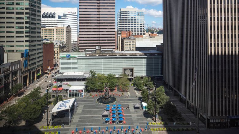<b>The Westin Cincinnati Exterior</b>. Images powered by <a href="https://www.leonardoworldwide.com/" title="Leonardo Worldwide" target="_blank">Leonardo</a>.