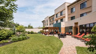 Courtyard by Marriott Lafayette