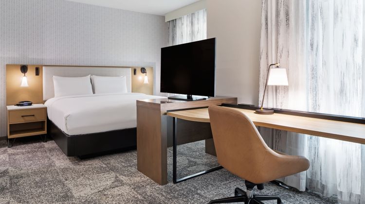 Residence Inn Chatsworth Suite