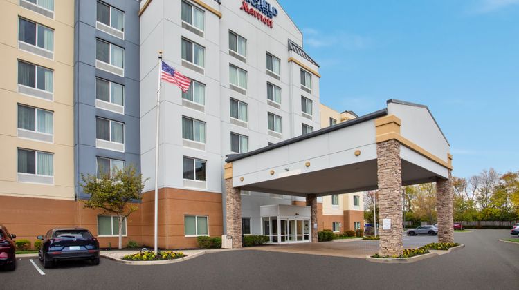 Fairfield Inn & Suites Lexington North Exterior