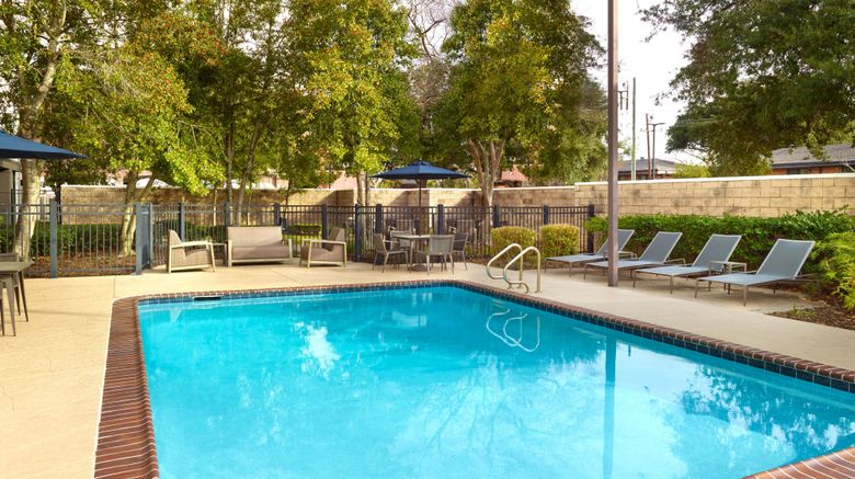 <b>Courtyard New Orleans Metairie Pool</b>. Images powered by <a href="https://www.leonardoworldwide.com/" title="Leonardo Worldwide" target="_blank">Leonardo</a>.