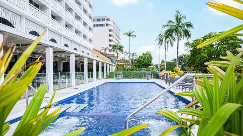 <b>Cairns Harbourside Hotel Pool</b>. Images powered by <a href="https://www.leonardoworldwide.com/" title="Leonardo Worldwide" target="_blank">Leonardo</a>.