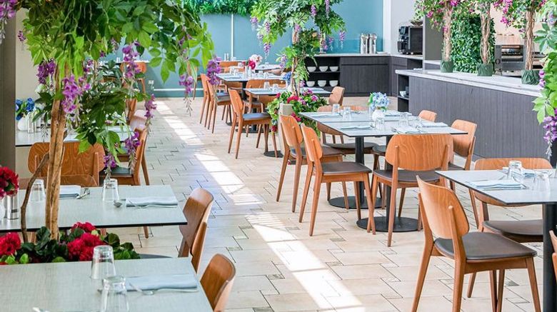 <b>Cairns Harbourside Hotel Restaurant</b>. Images powered by <a href="https://www.leonardoworldwide.com/" title="Leonardo Worldwide" target="_blank">Leonardo</a>.