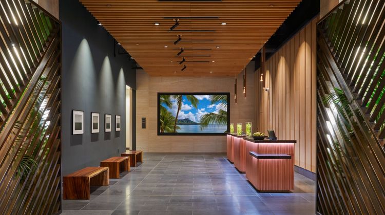 Renaissance Honolulu Hotel & Spa Lobby