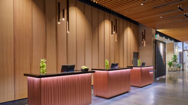 Renaissance Honolulu Hotel & Spa Lobby
