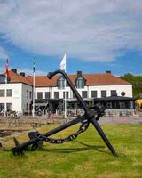 Dockyard Hotel