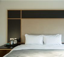 Z Hotel at Gloucester Place Room
