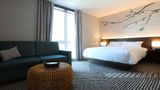 Cedartree Hotel Room