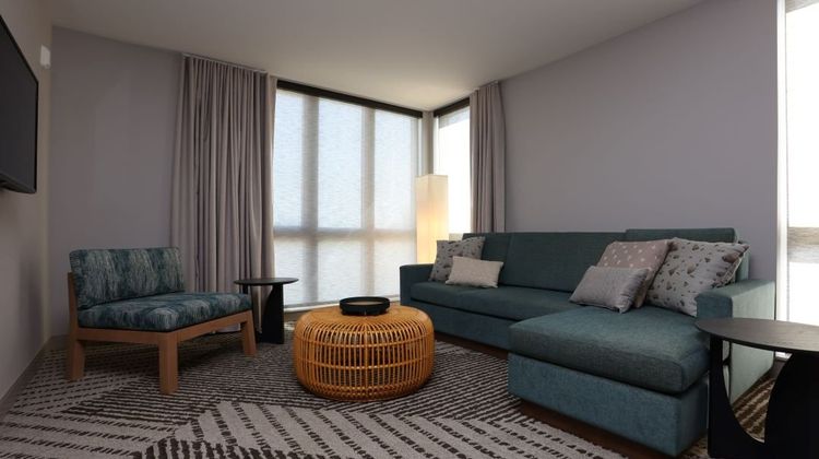 Cedartree Hotel Suite