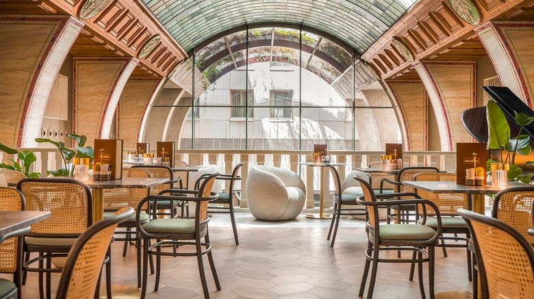 <b>Continental Hotel Budapest Restaurant</b>. Images powered by <a href="https://www.leonardoworldwide.com/" title="Leonardo Worldwide" target="_blank">Leonardo</a>.