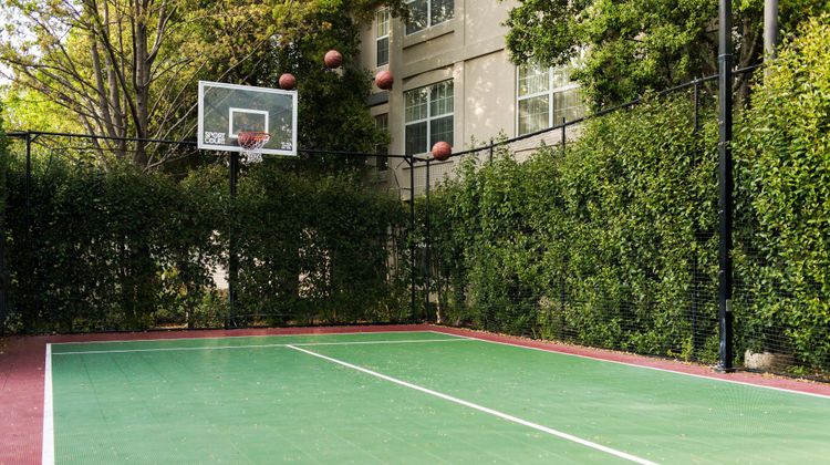 Residence Inn Pleasanton Recreation