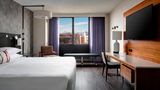 <b>New York LaGuardia Airport Marriott Room</b>. Images powered by <a href="https://www.leonardoworldwide.com/" title="Leonardo Worldwide" target="_blank">Leonardo</a>.