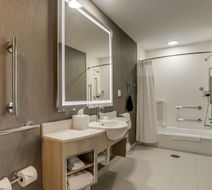 SpringHill Suites by Marriott Stillwater Room