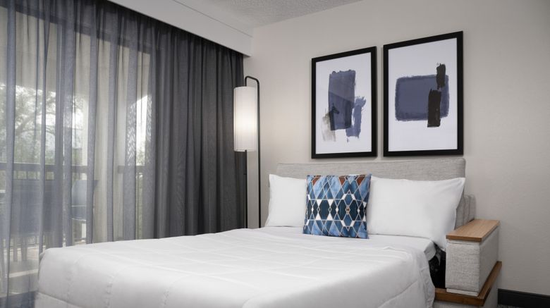 <b>Courtyard Orlando East/UCF Area Suite</b>. Images powered by <a href="https://www.leonardoworldwide.com/" title="Leonardo Worldwide" target="_blank">Leonardo</a>.