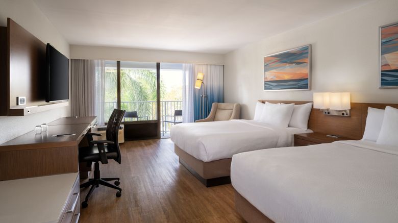 <b>Courtyard by Marriott Naples Room</b>. Images powered by <a href="https://www.leonardoworldwide.com/" title="Leonardo Worldwide" target="_blank">Leonardo</a>.