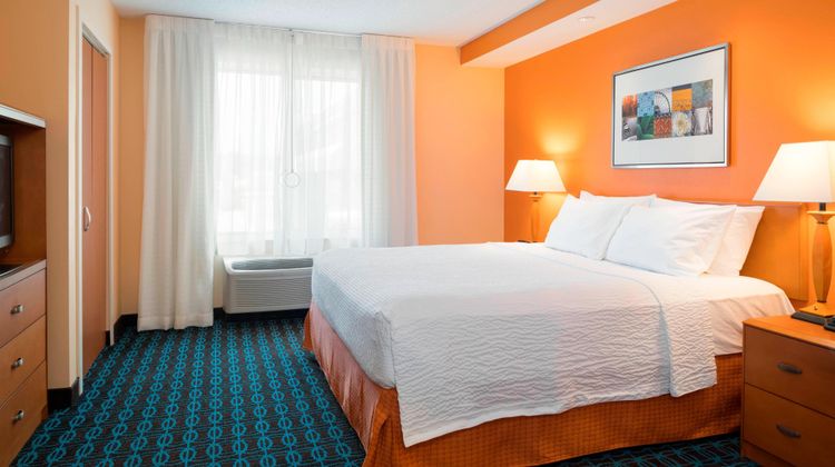 Fairfield Inn & Suites State College Suite