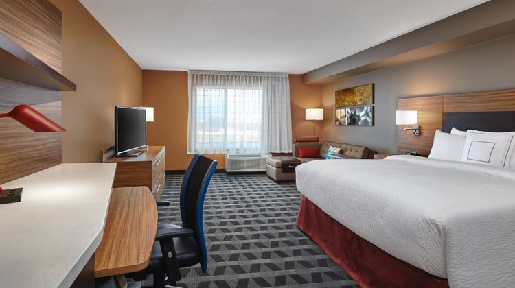 TownePlace Suites Fort McMurray Suite