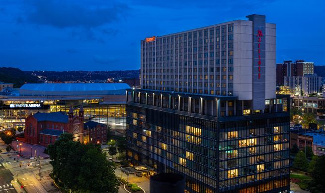 Pittsburgh Marriott City Center Exterior