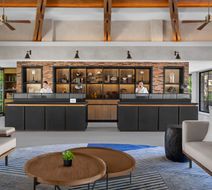 Four Points by Sheraton Lobby