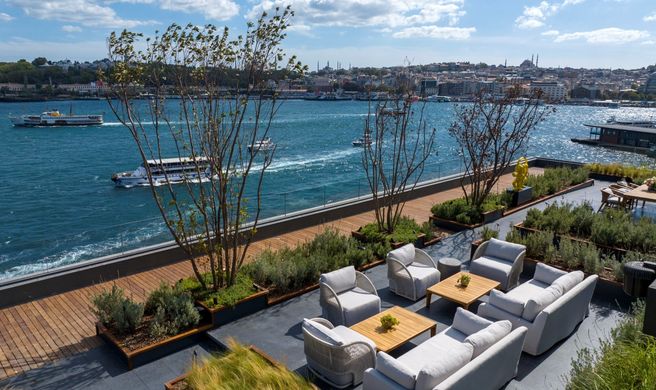 The Peninsula Istanbul Exterior