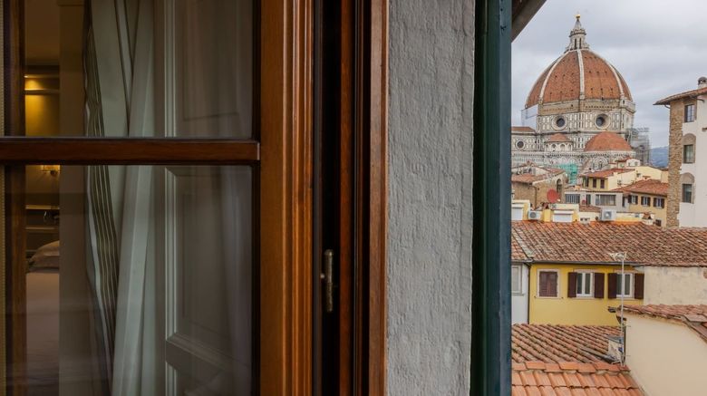 <b>Hotel Calzaiuoli Suite</b>. Images powered by <a href="https://www.leonardoworldwide.com/" title="Leonardo Worldwide" target="_blank">Leonardo</a>.