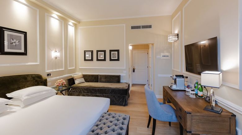 <b>Hotel Calzaiuoli Room</b>. Images powered by <a href="https://www.leonardoworldwide.com/" title="Leonardo Worldwide" target="_blank">Leonardo</a>.