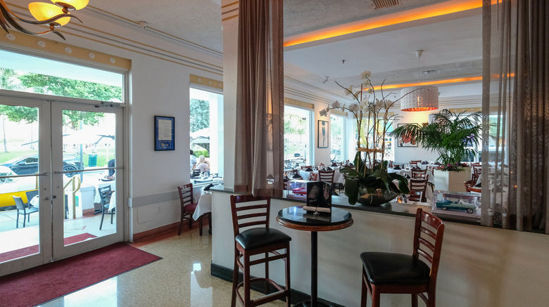 <b>Avalon Hotel Lobby</b>. Images powered by <a href="https://www.leonardoworldwide.com/" title="Leonardo Worldwide" target="_blank">Leonardo</a>.