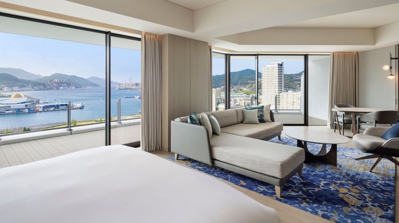 <b>Nagasaki Marriott Hotel Suite</b>. Images powered by <a href="https://www.leonardoworldwide.com/" title="Leonardo Worldwide" target="_blank">Leonardo</a>.
