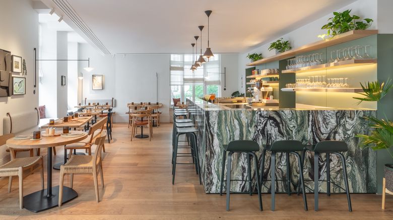 <b>Inhabit Queen's Garden Restaurant</b>. Images powered by <a href="https://www.leonardoworldwide.com/" title="Leonardo Worldwide" target="_blank">Leonardo</a>.
