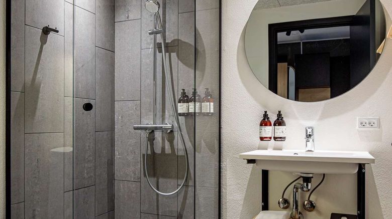 <b>Hotel Fjordgarden Room</b>. Images powered by <a href="https://www.leonardoworldwide.com/" title="Leonardo Worldwide" target="_blank">Leonardo</a>.