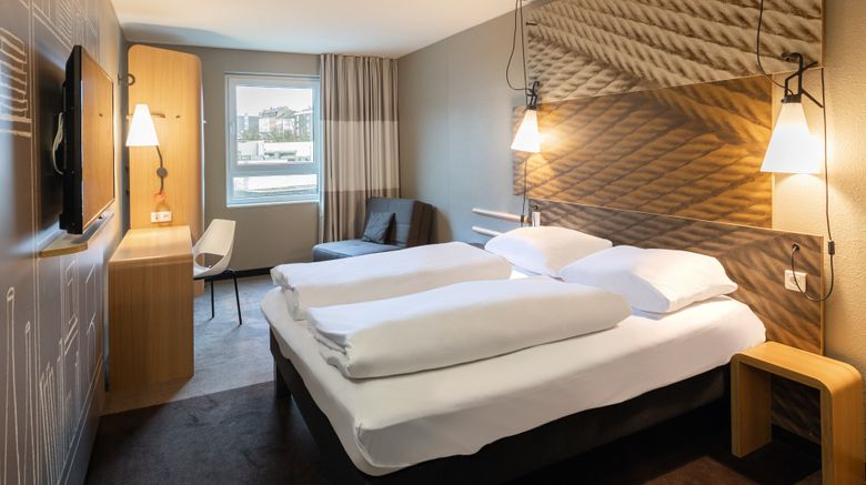 <b>B&B Hotel Wuppertal City Room</b>. Images powered by <a href="https://www.leonardoworldwide.com/" title="Leonardo Worldwide" target="_blank">Leonardo</a>.