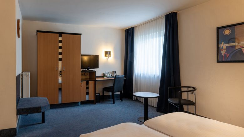 <b>Hotel De Ville Room</b>. Images powered by <a href="https://www.leonardoworldwide.com/" title="Leonardo Worldwide" target="_blank">Leonardo</a>.