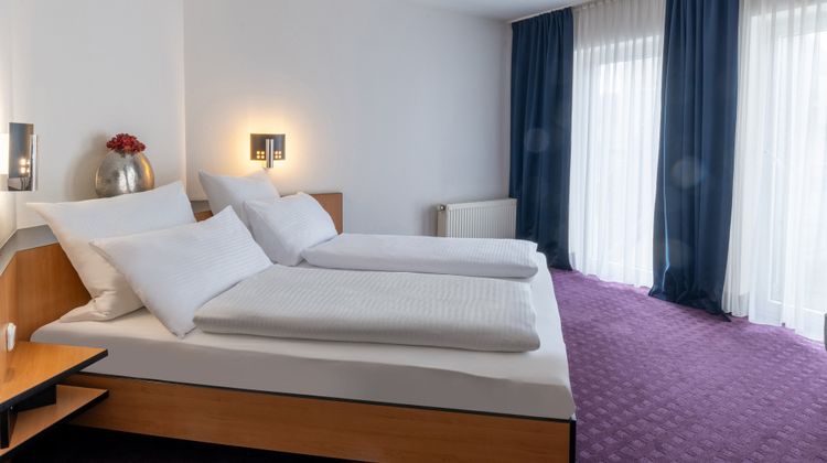 Hotel De Ville Room