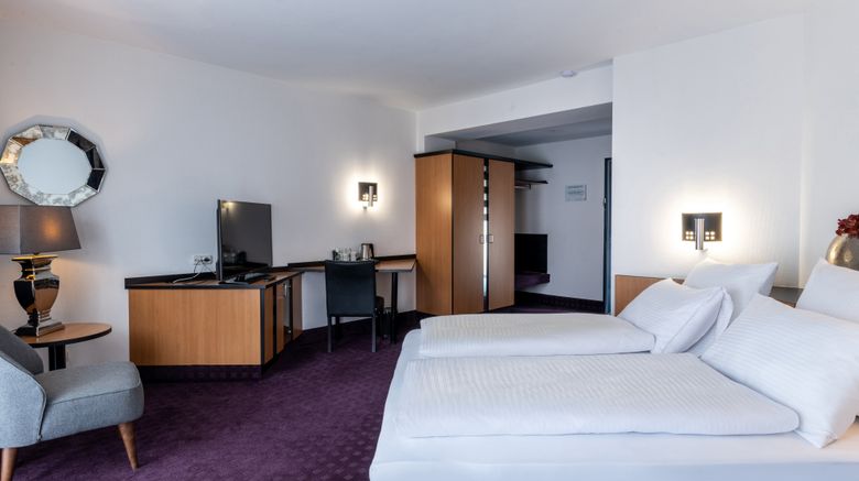 <b>Hotel De Ville Room</b>. Images powered by <a href="https://www.leonardoworldwide.com/" title="Leonardo Worldwide" target="_blank">Leonardo</a>.