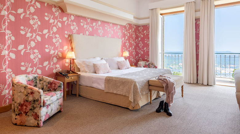 <b>Pousada de Viana do Castelo Suite</b>. Images powered by <a href="https://www.leonardoworldwide.com/" title="Leonardo Worldwide" target="_blank">Leonardo</a>.