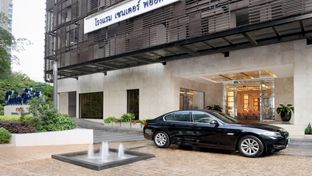 Centre Point Hotel Chidlon