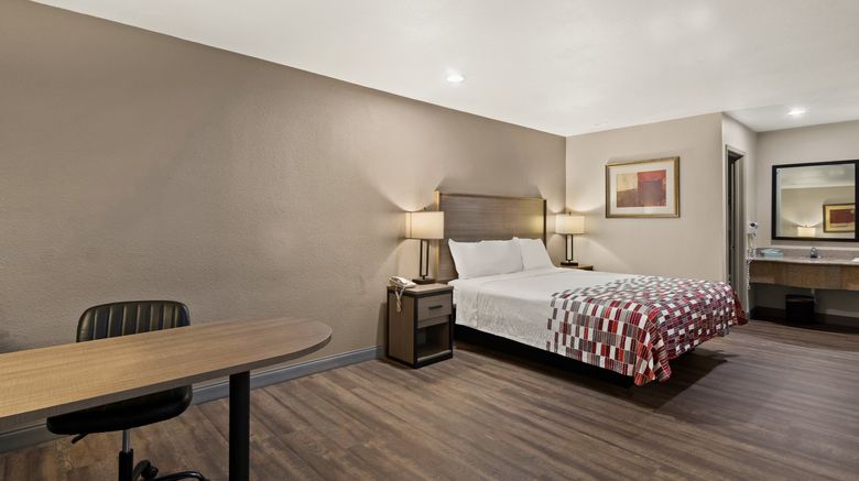 <b>Red Roof Suites Irving–DFW Airport South Suite</b>. Images powered by <a href="https://www.leonardoworldwide.com/" title="Leonardo Worldwide" target="_blank">Leonardo</a>.