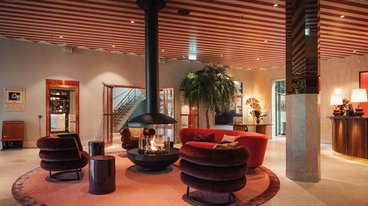 Ad Astra by Elite Lobby