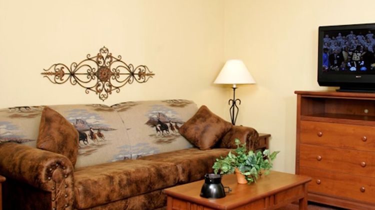 Arbuckle Lodge Gillette Suite